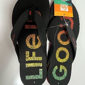 Reef Men's LIFE IS GOOD Flip Flops